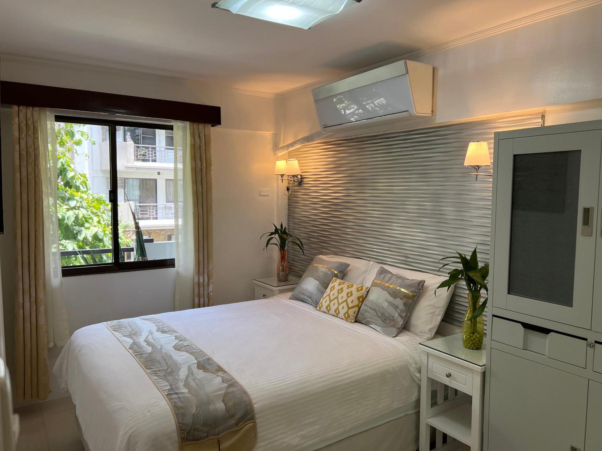 Stunning 2Br Apt, 65 Sq M Netflix At Rosewood Pointe Residences Near Bgc Маніла Екстер'єр фото
