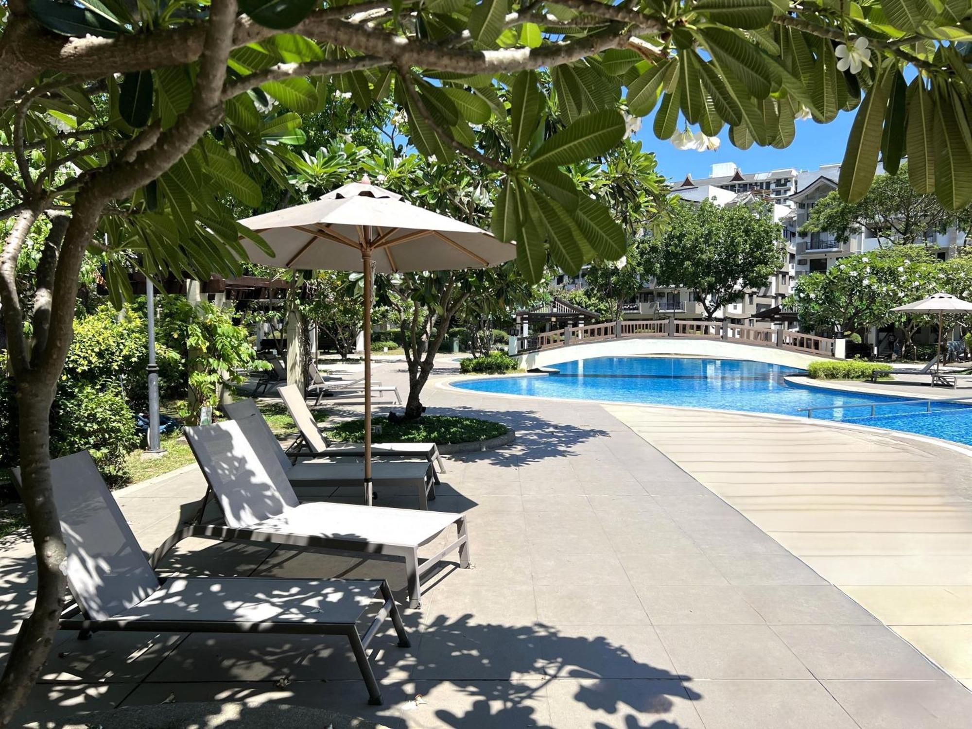 Stunning 2Br Apt, 65 Sq M Netflix At Rosewood Pointe Residences Near Bgc Маніла Екстер'єр фото